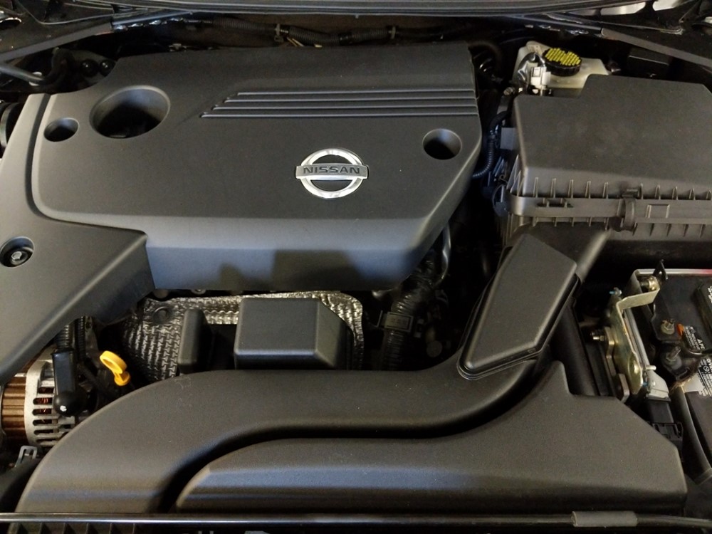 2015 Nissan Altima - Engine
