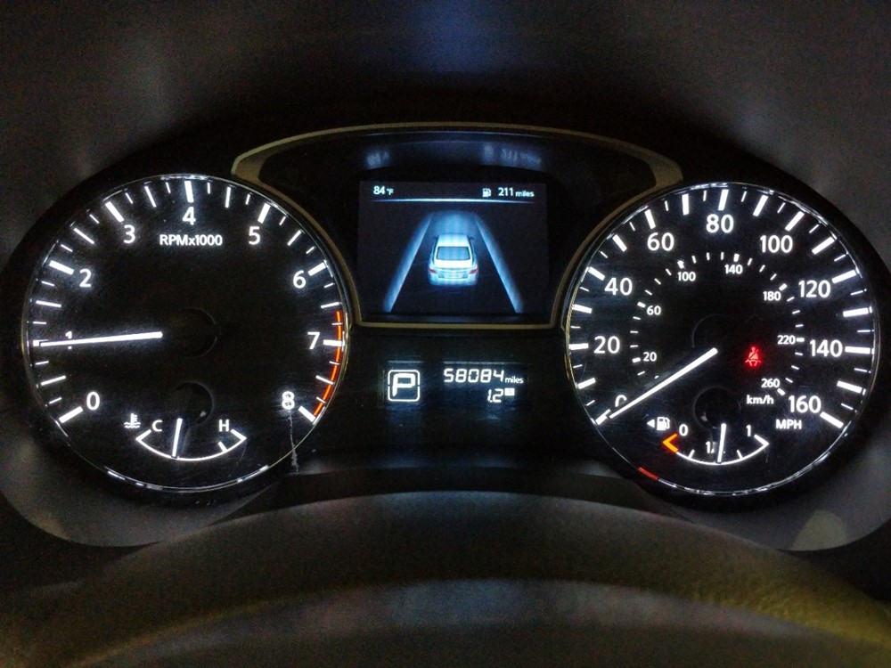 2015 Nissan Altima - Odometer Close Up