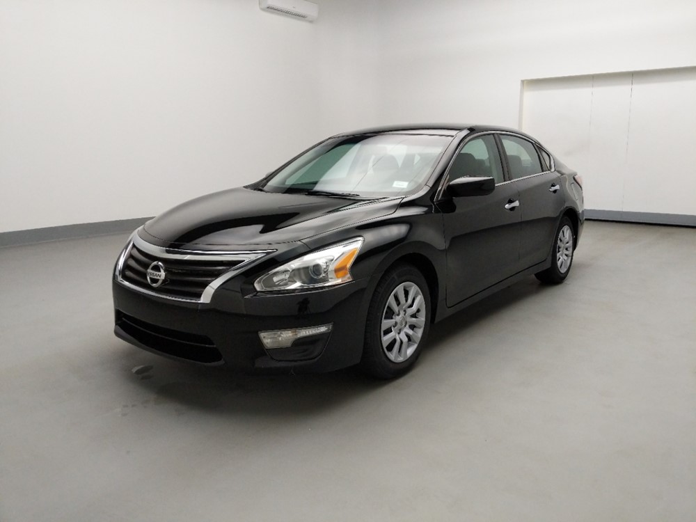 2015 Nissan Altima - Driver Front Bumper