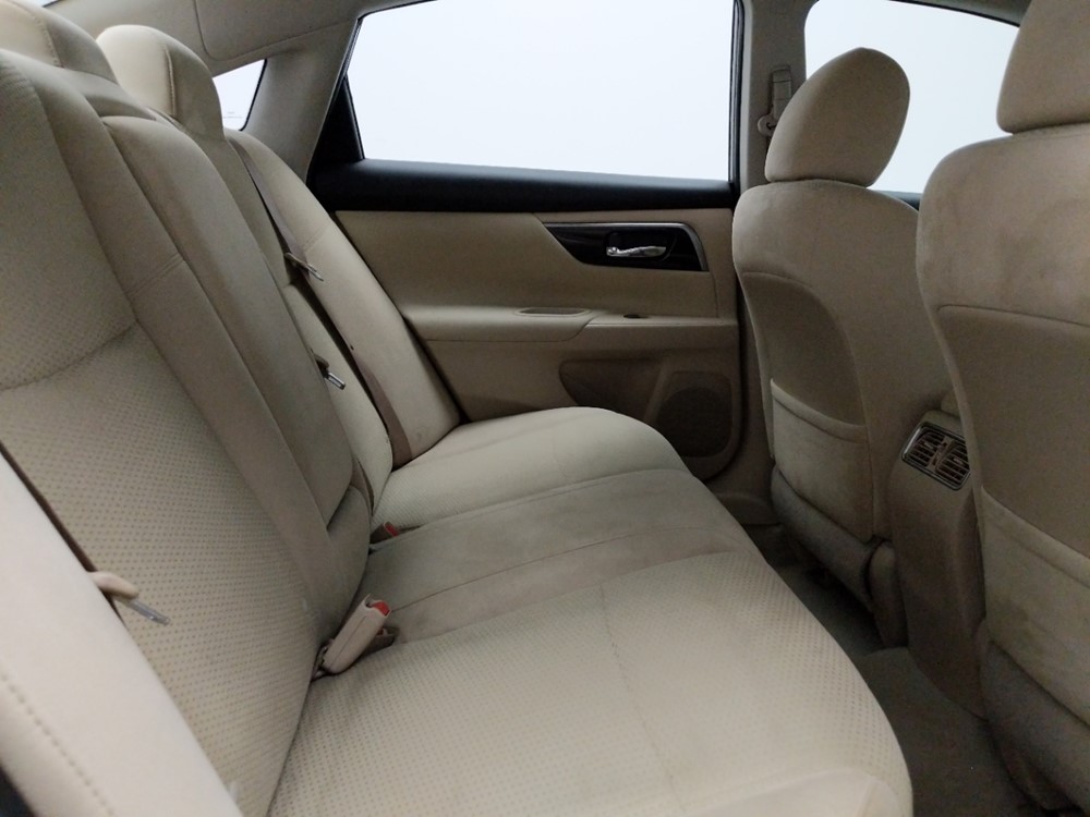 2014 Nissan Altima - Passenger Rear Seat
