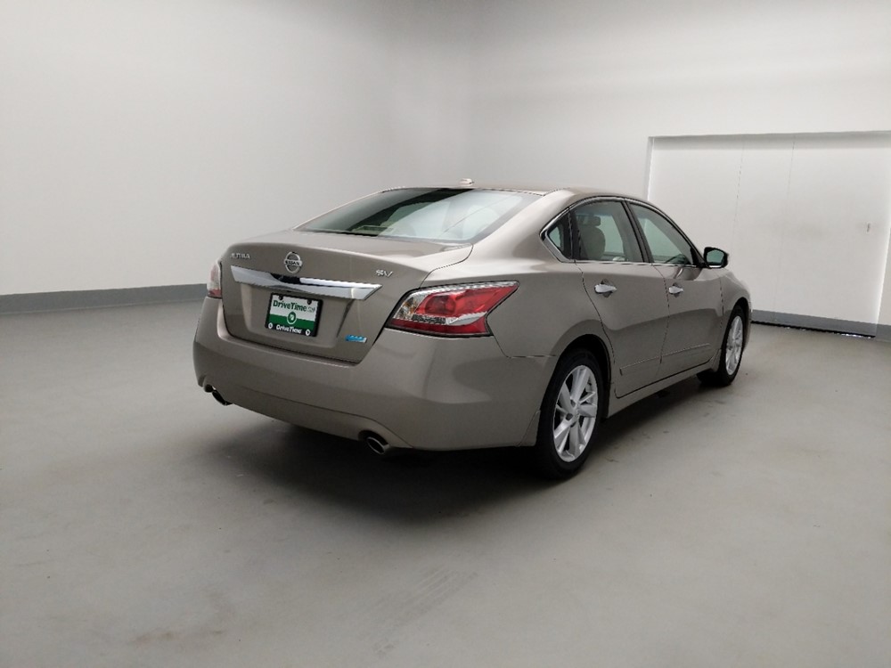 2014 Nissan Altima - Passenger Rear Bumper