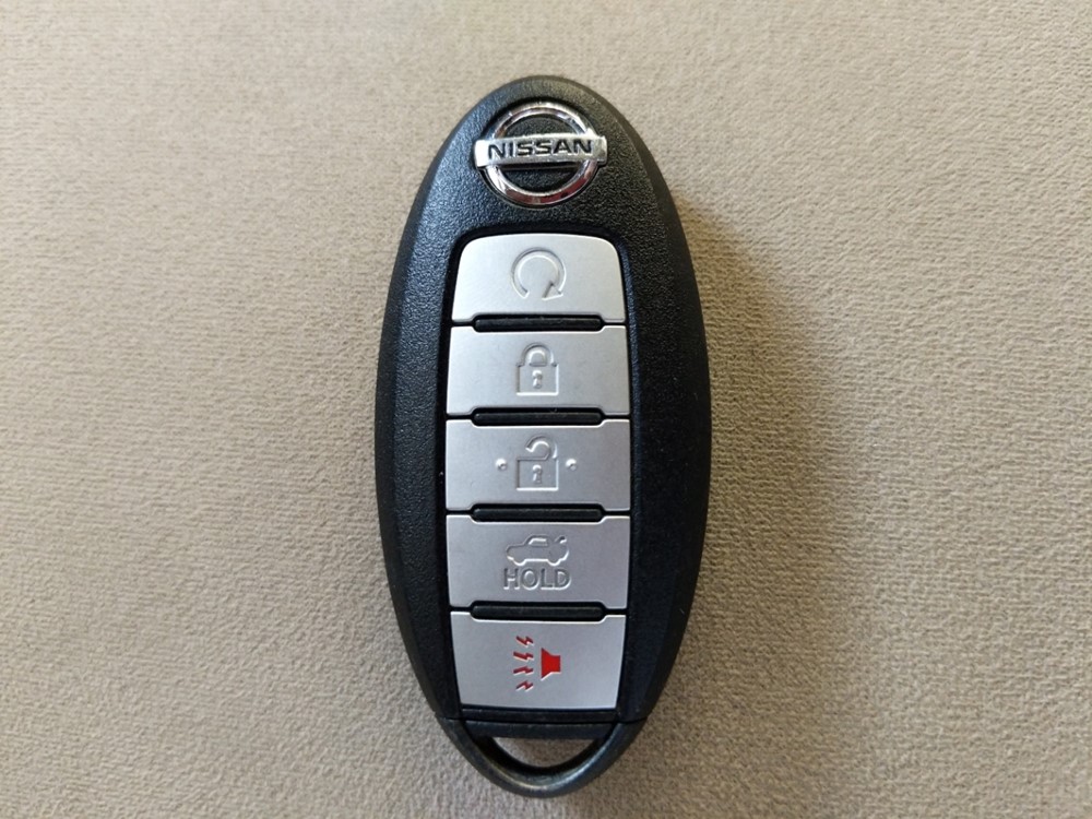 2014 Nissan Altima - Keys
