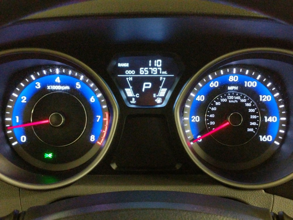 2013 Hyundai Elantra - Odometer Close Up
