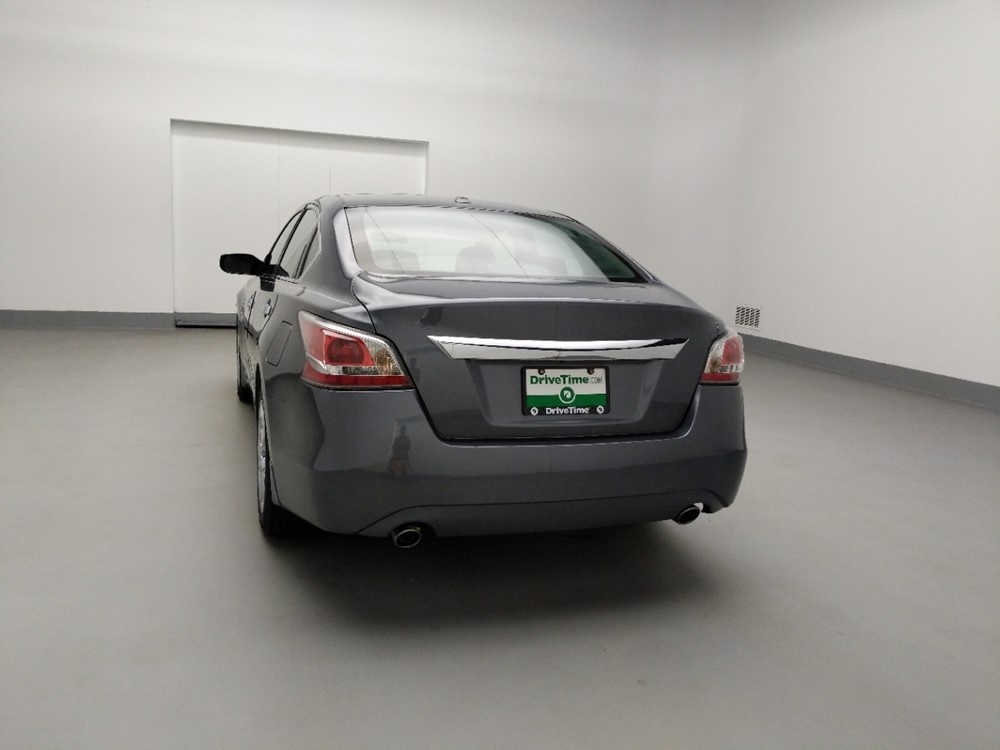 2014 Nissan Altima - Driver Rear Trunk
