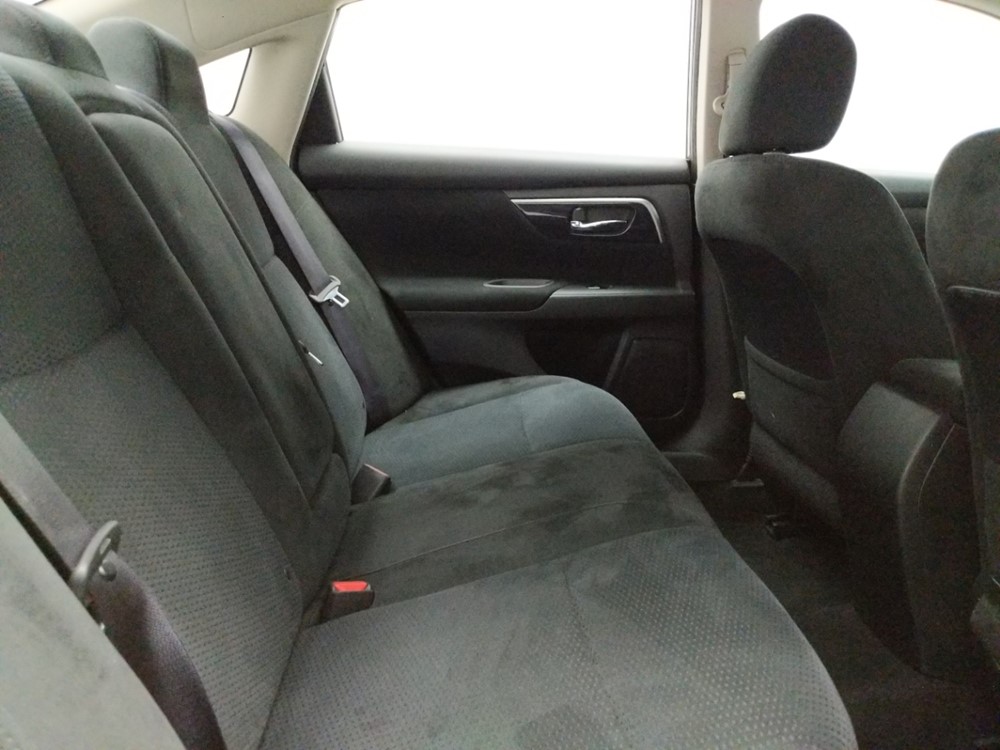 2014 Nissan Altima - Passenger Rear Seat