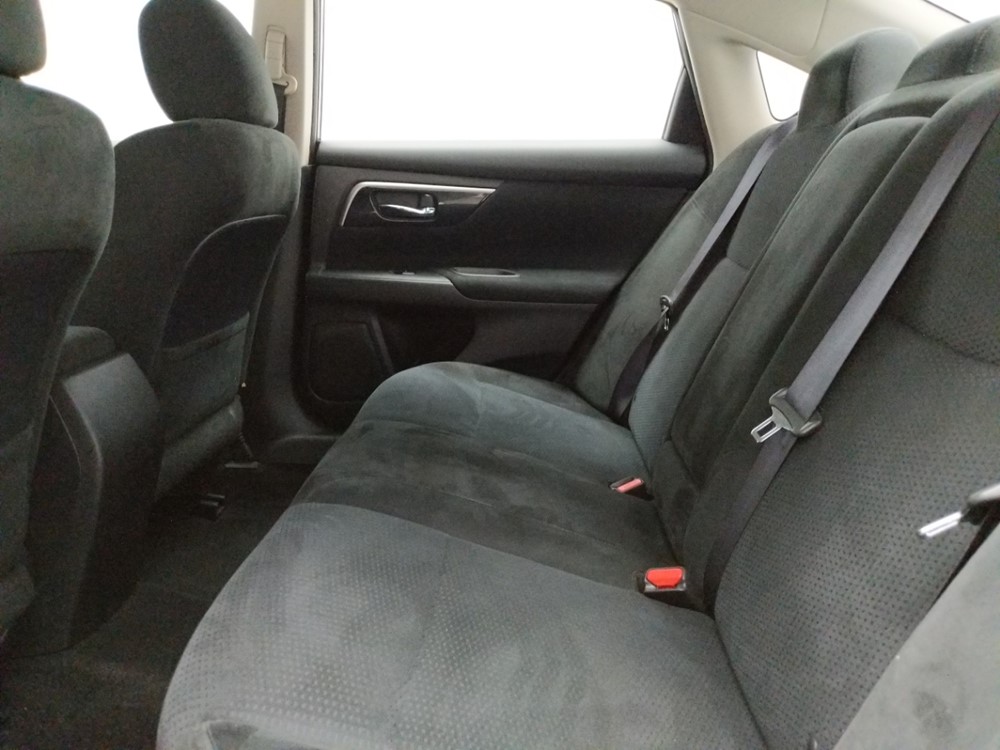 2014 Nissan Altima - Driver Rear Seat