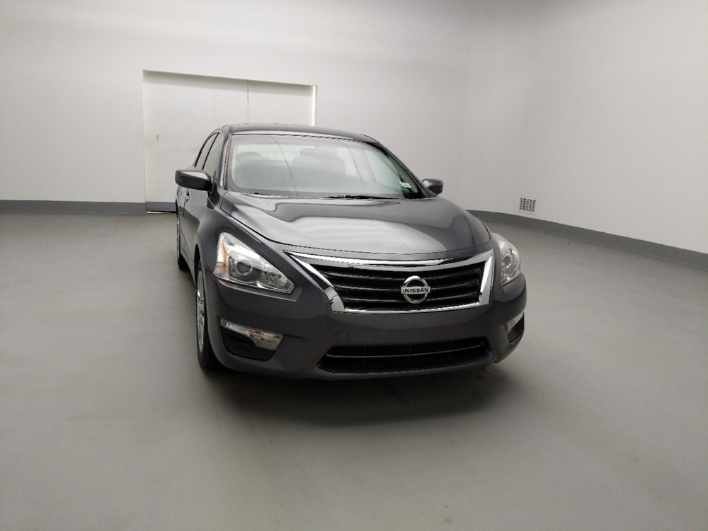 2014 Nissan Altima - Passenger Front Hood