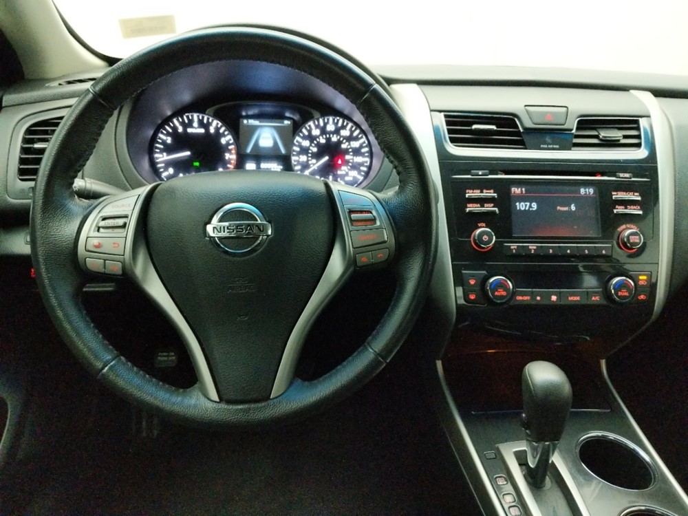 2014 Nissan Altima - Driver Dash