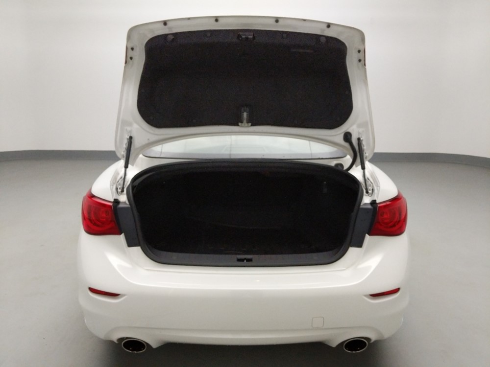 2015 INFINITI Q50 - Trunk
