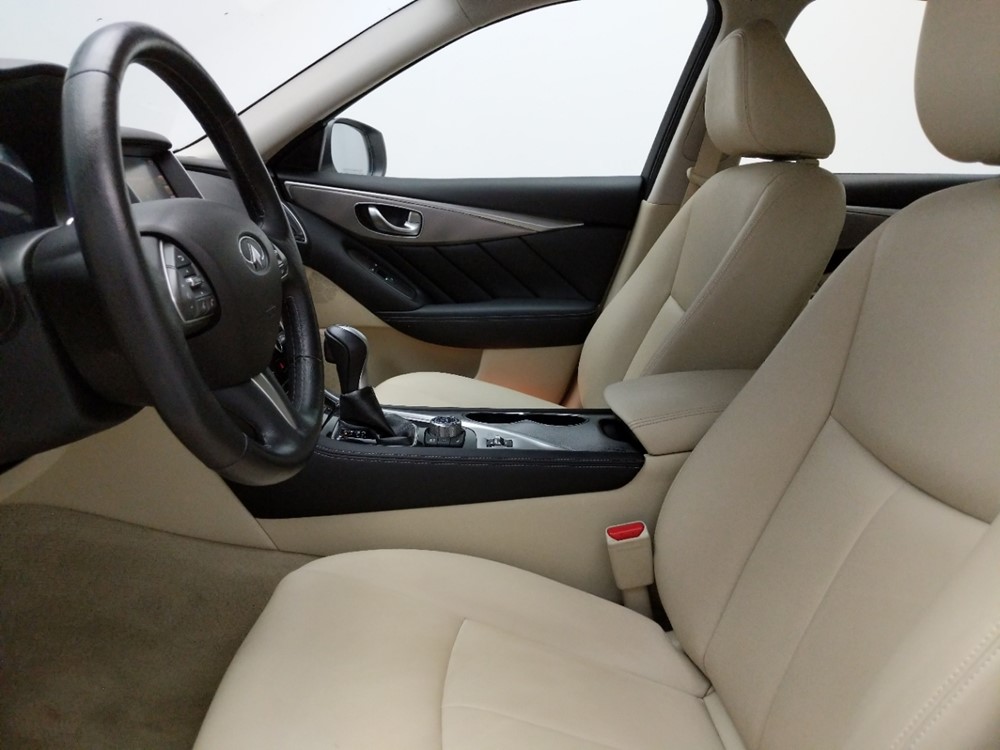 2015 INFINITI Q50 - Driver Front Seat