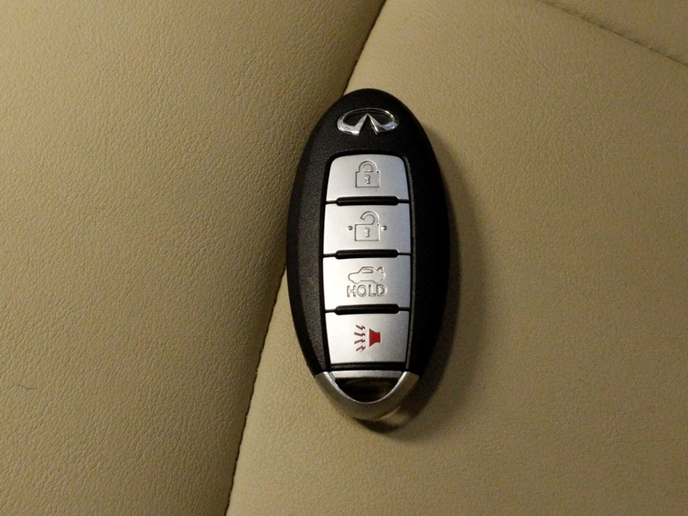 2015 INFINITI Q50 - Keys