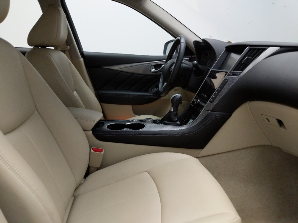 2015 INFINITI Q50 - Passenger Front Seat