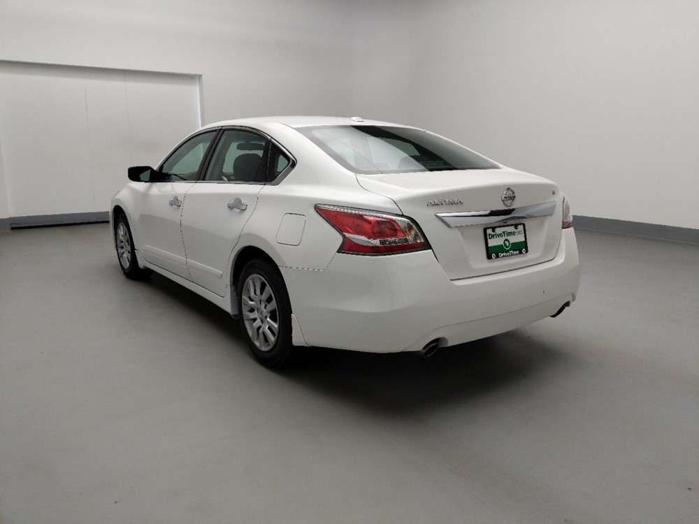 2015 Nissan Altima - Driver Rear Bumper
