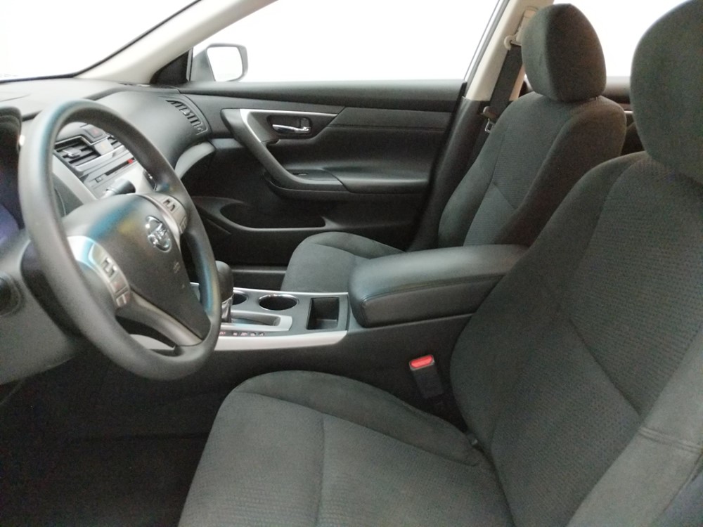 2015 Nissan Altima - Driver Front Seat