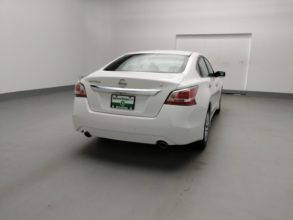 2015 Nissan Altima - Passenger Rear Trunk