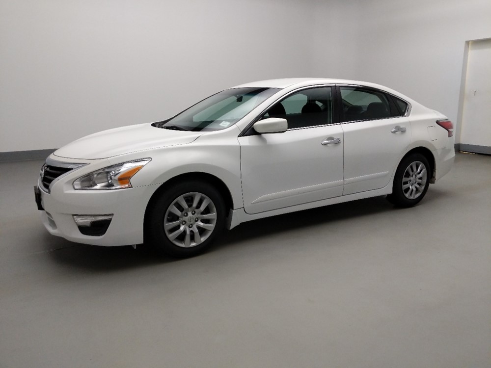 2015 Nissan Altima - Driver Front Side