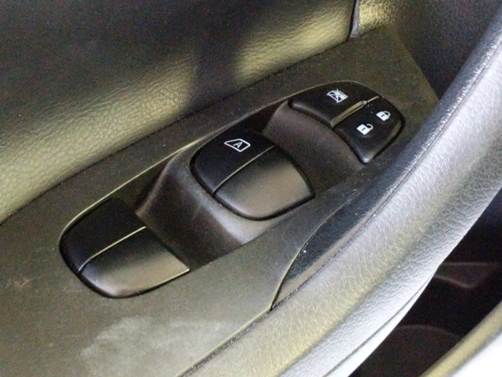2015 Nissan Altima - Driver Power Windows/Lock Control