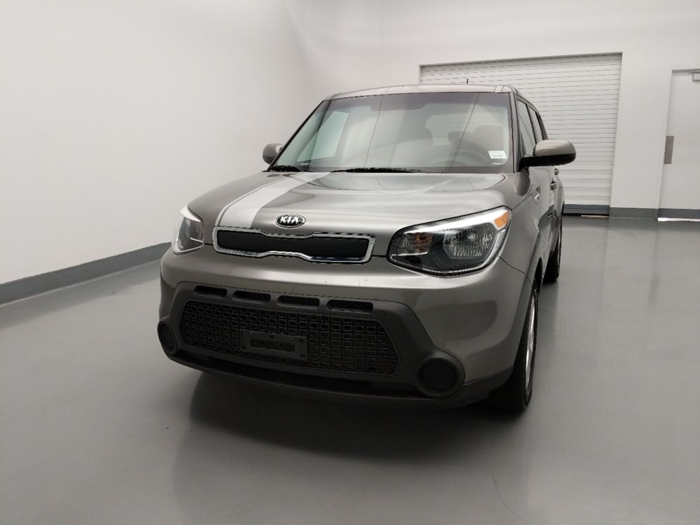 2016 Kia Soul - Driver Front Hood