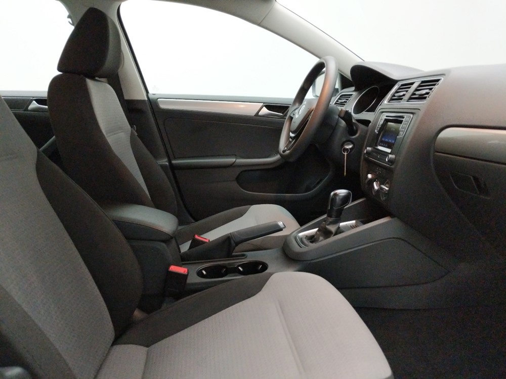 2017 Volkswagen Jetta - Passenger Front Seat