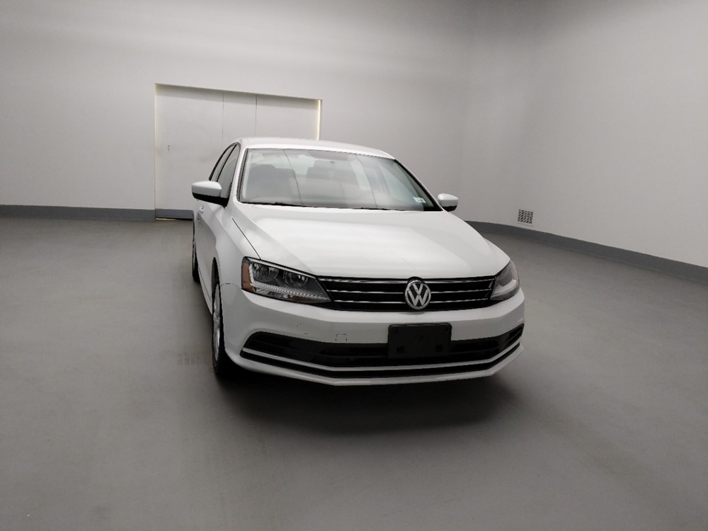 2017 Volkswagen Jetta - Passenger Front Hood
