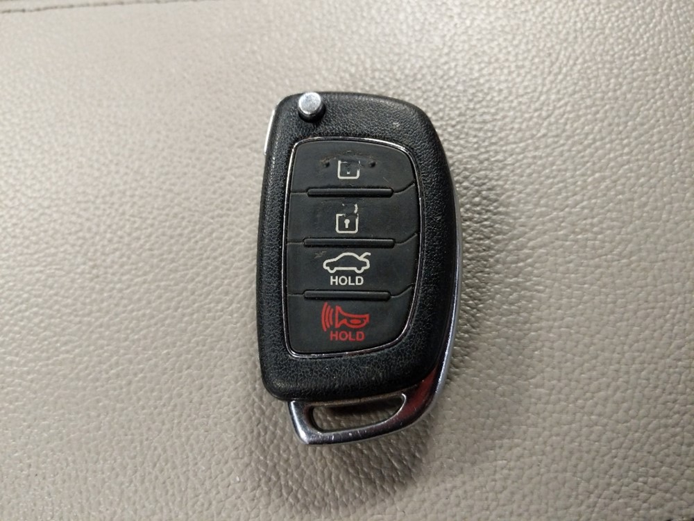 2017 Hyundai Sonata - Keys