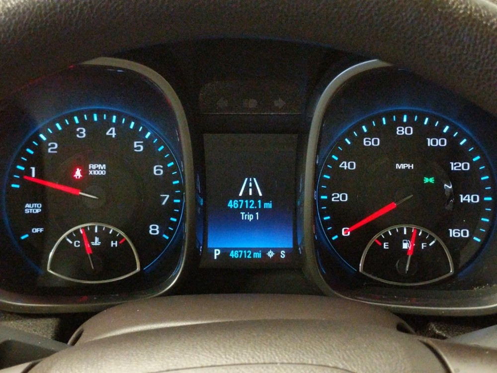2015 Chevrolet Malibu - Odometer Close Up