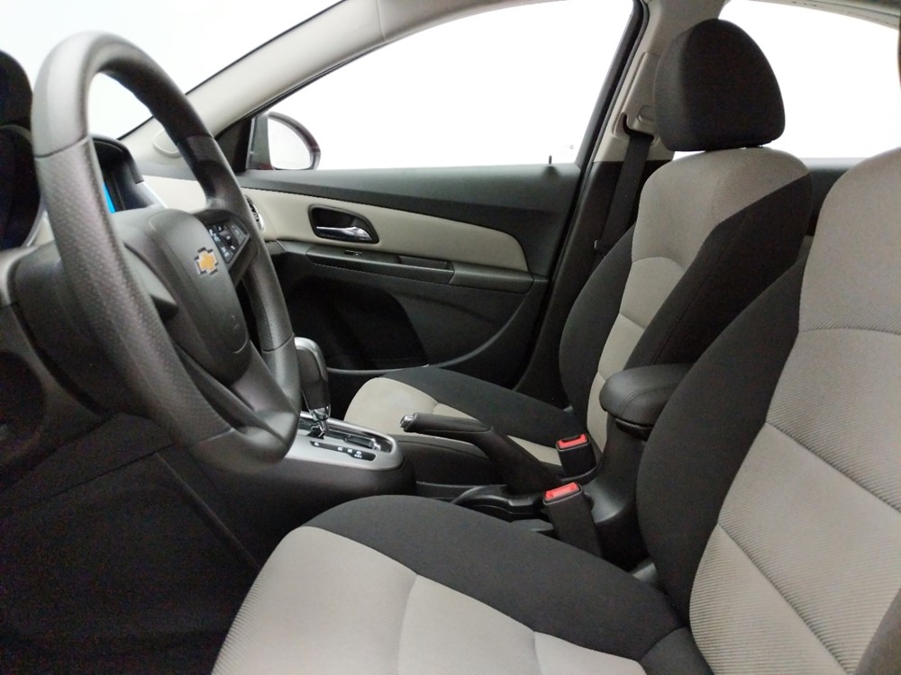 2014 Chevrolet Cruze - Driver Front Seat