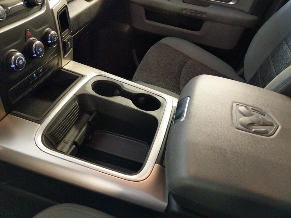 2018 Dodge Ram 1500 - Center Console/Cup Holders