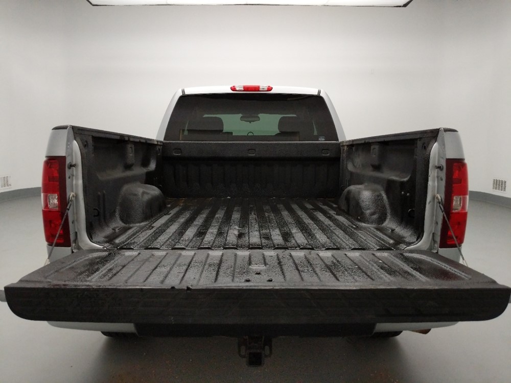 2013 Chevrolet Silverado 1500 - Trunk