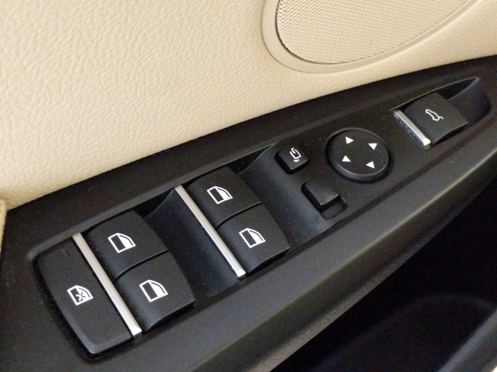 2017 BMW X3 - Driver Power Windows/Lock Control
