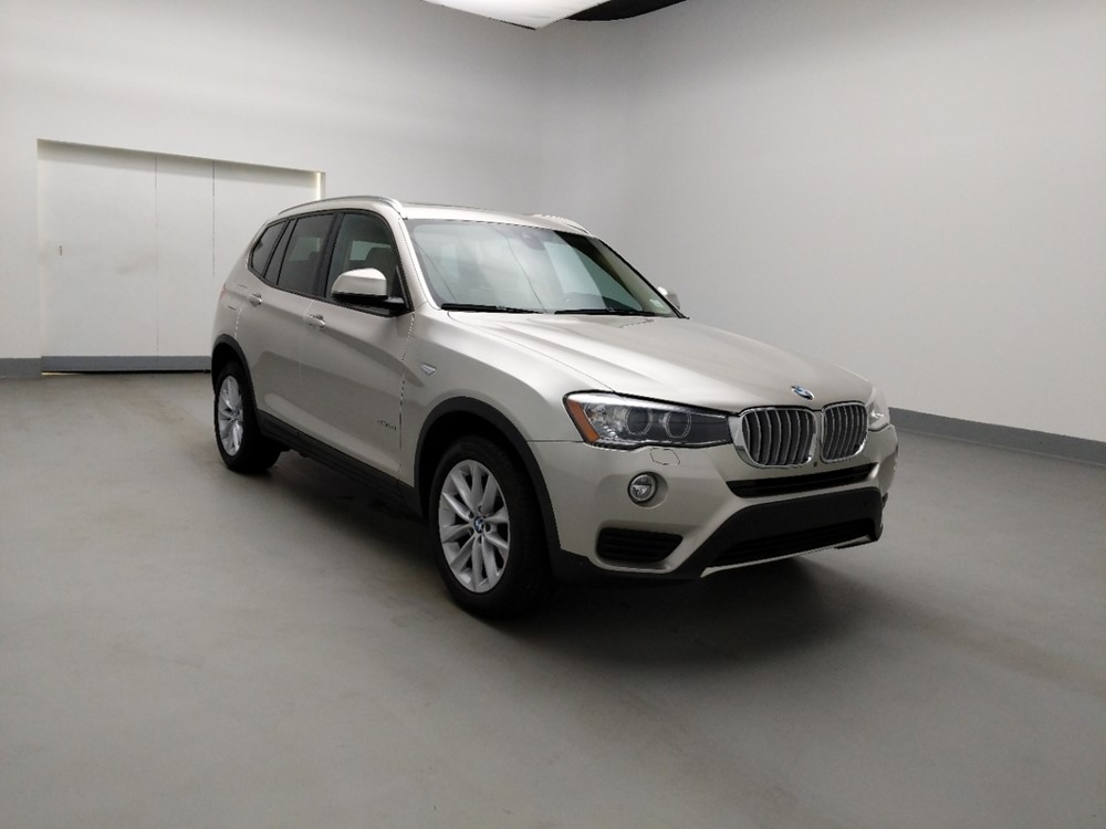 2017 BMW X3 - Passenger Front Bumper