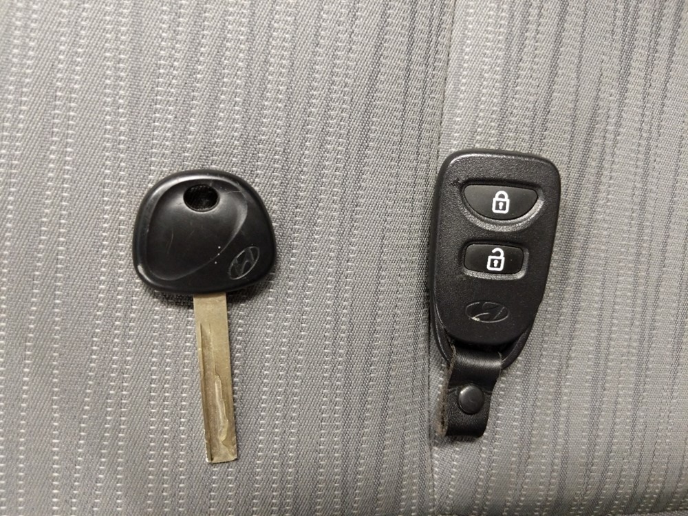 2017 Hyundai Accent - Keys
