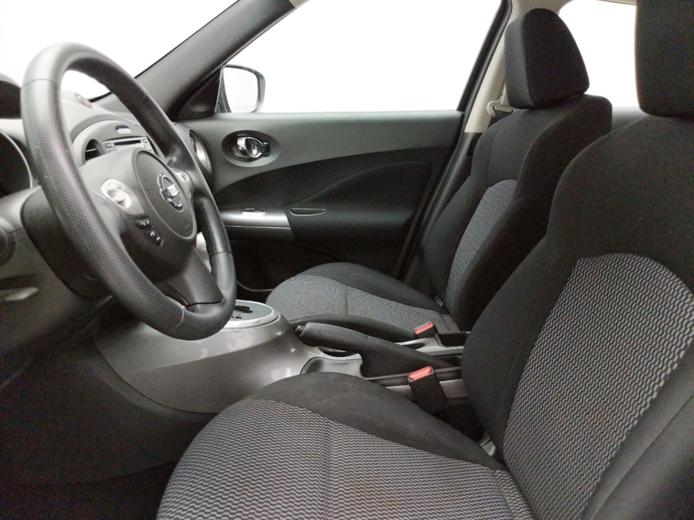 2016 Nissan JUKE - Driver Front Seat