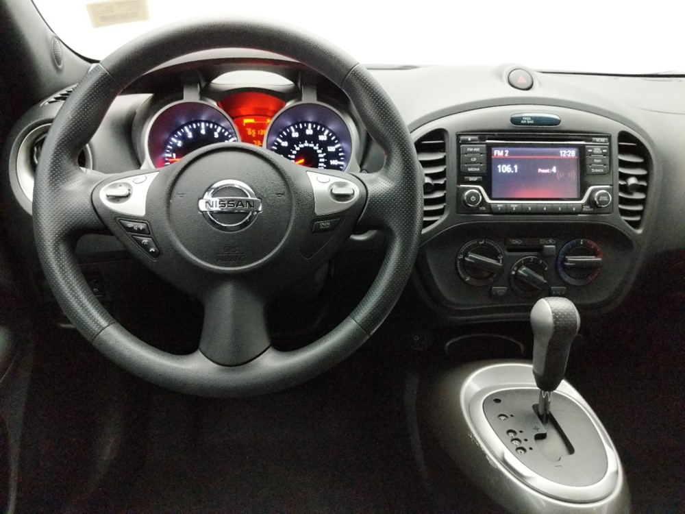 2016 Nissan JUKE - Driver Dash