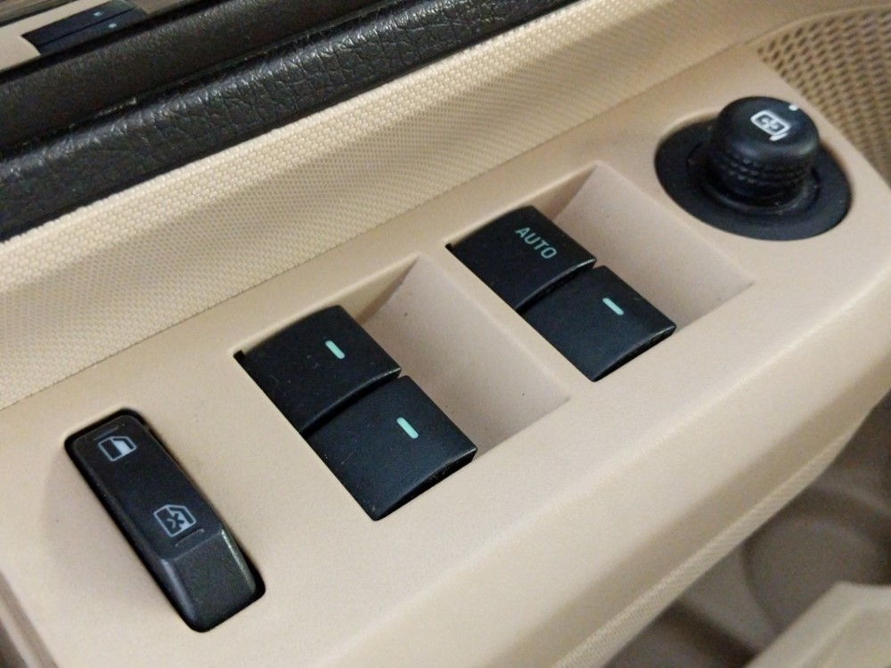 2010 Ford Edge - Driver Power Windows/Lock Control
