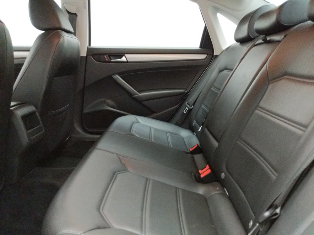 2015 Volkswagen Passat - Driver Rear Seat
