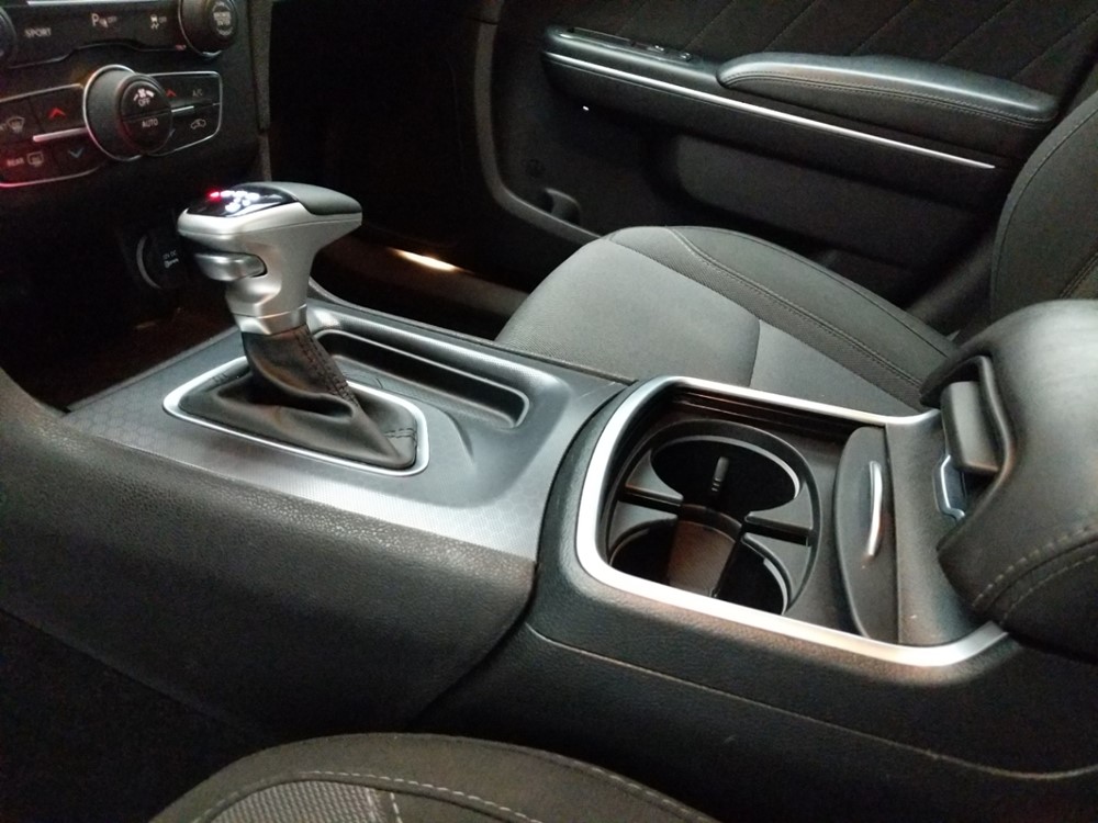 2018 Dodge Charger - Center Console/Cup Holders