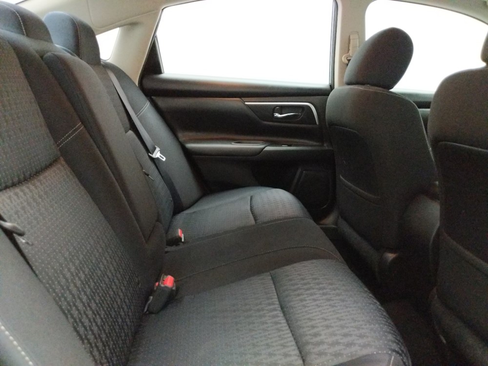 2016 Nissan Altima - Passenger Rear Seat