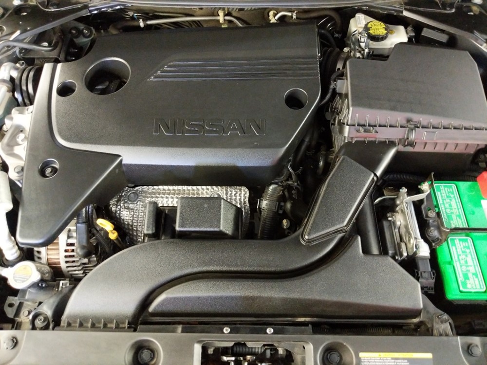 2016 Nissan Altima - Engine