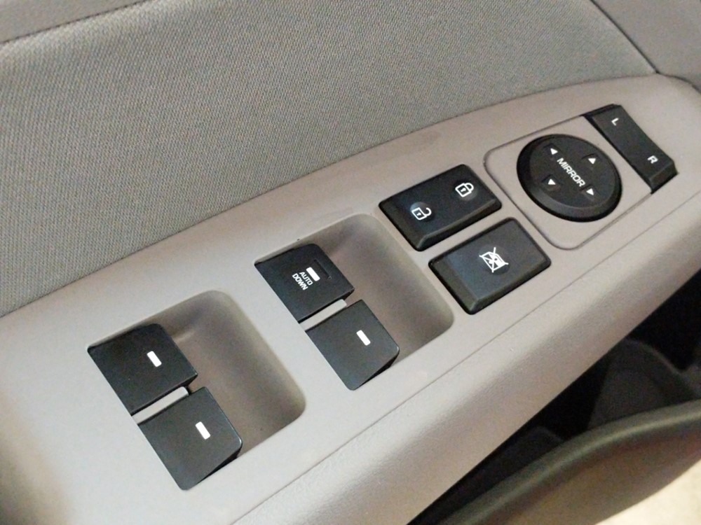 2018 Hyundai Elantra - Driver Power Windows/Lock Control