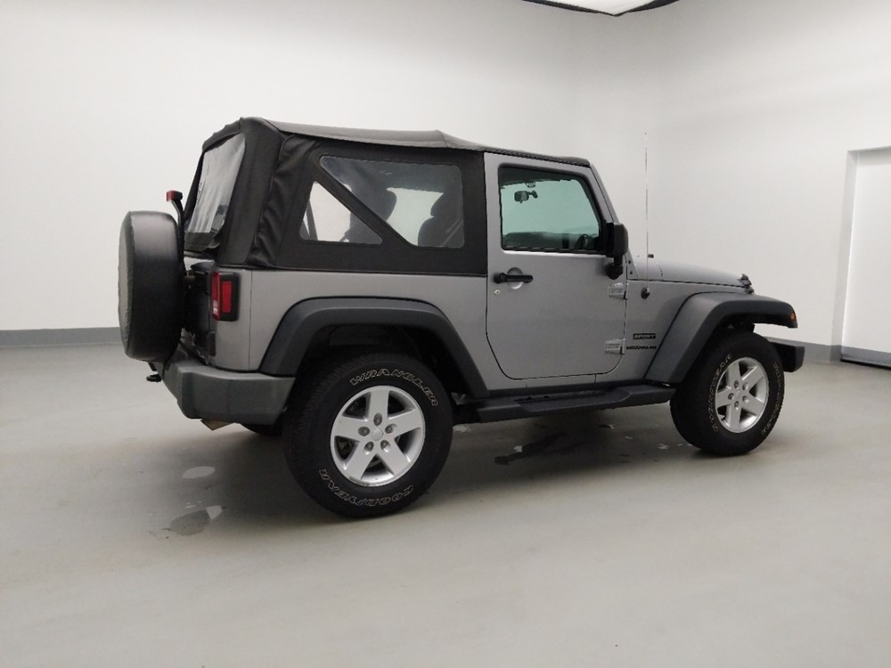 2016 Jeep Wrangler - Passenger Rear Side