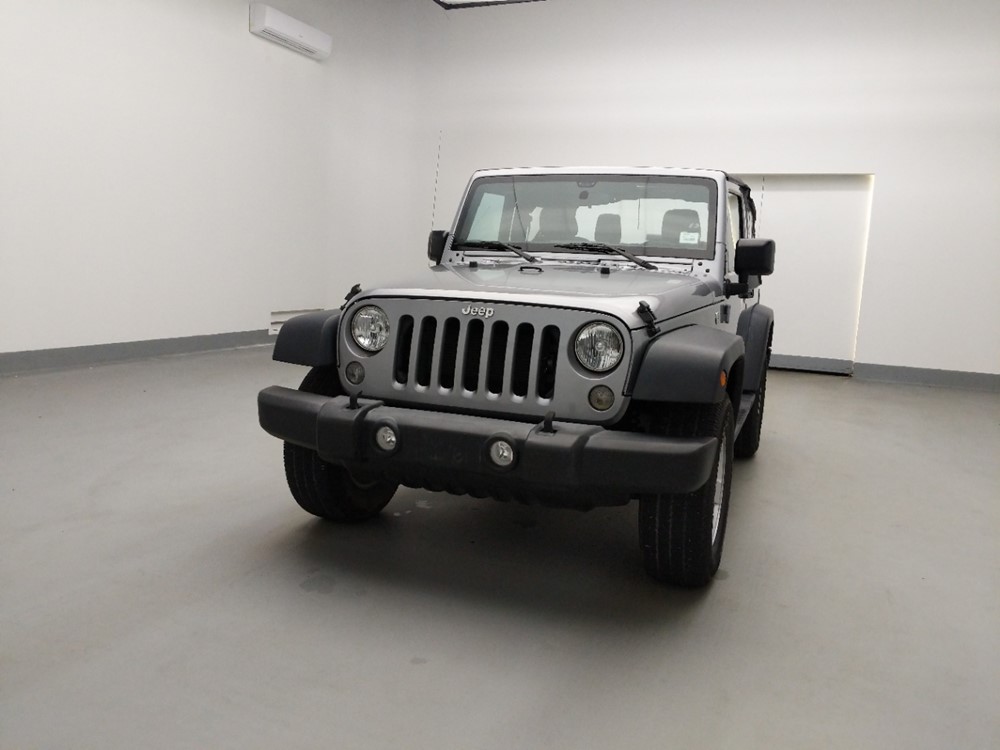 2016 Jeep Wrangler - Driver Front Hood