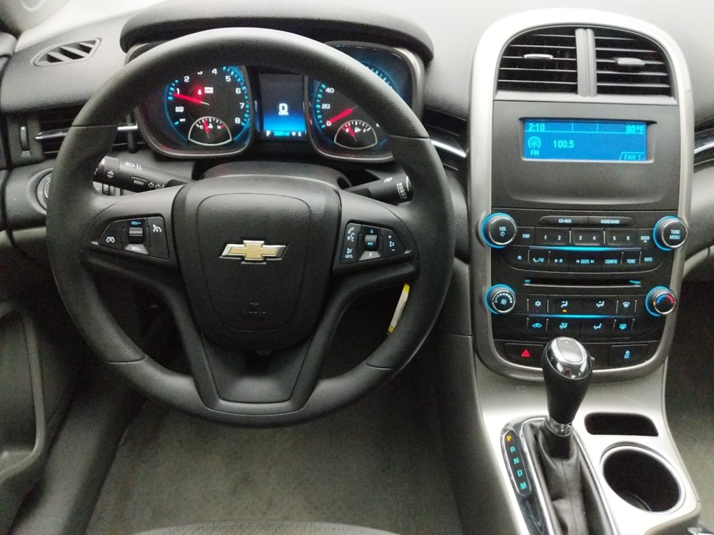 2014 Chevrolet Malibu - Driver Dash