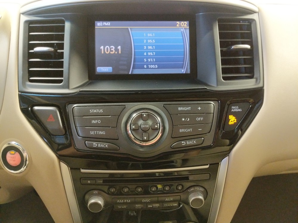 2015 Nissan Pathfinder - Stereo Package
