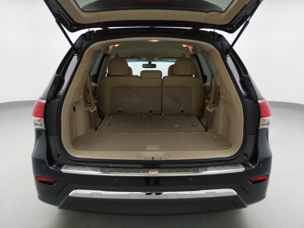 2015 Nissan Pathfinder - Trunk