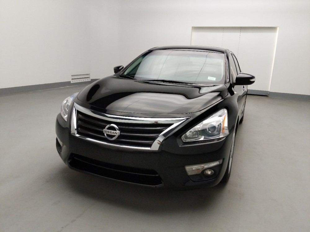 2014 Nissan Altima - Driver Front Hood
