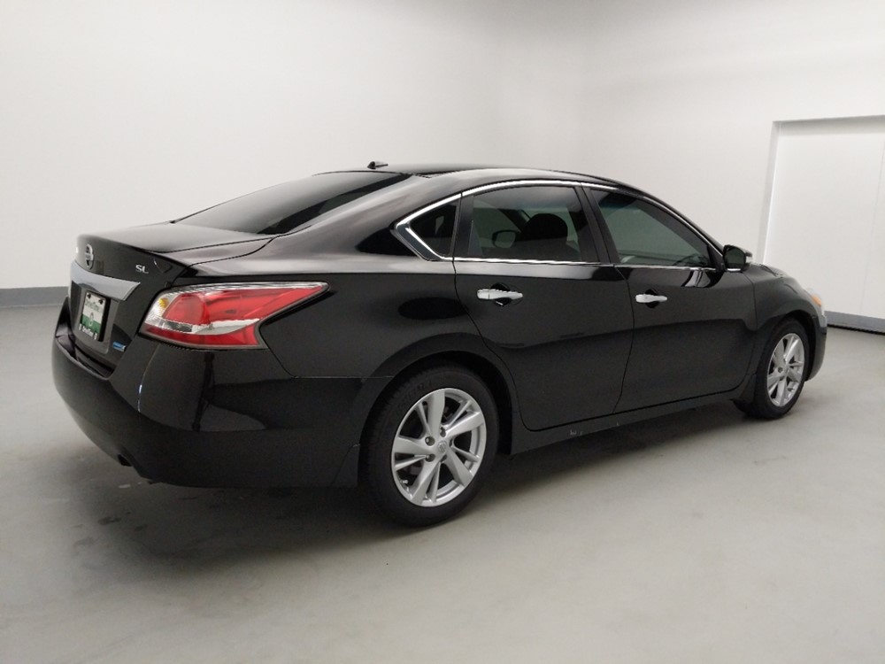 2014 Nissan Altima - Passenger Rear Side