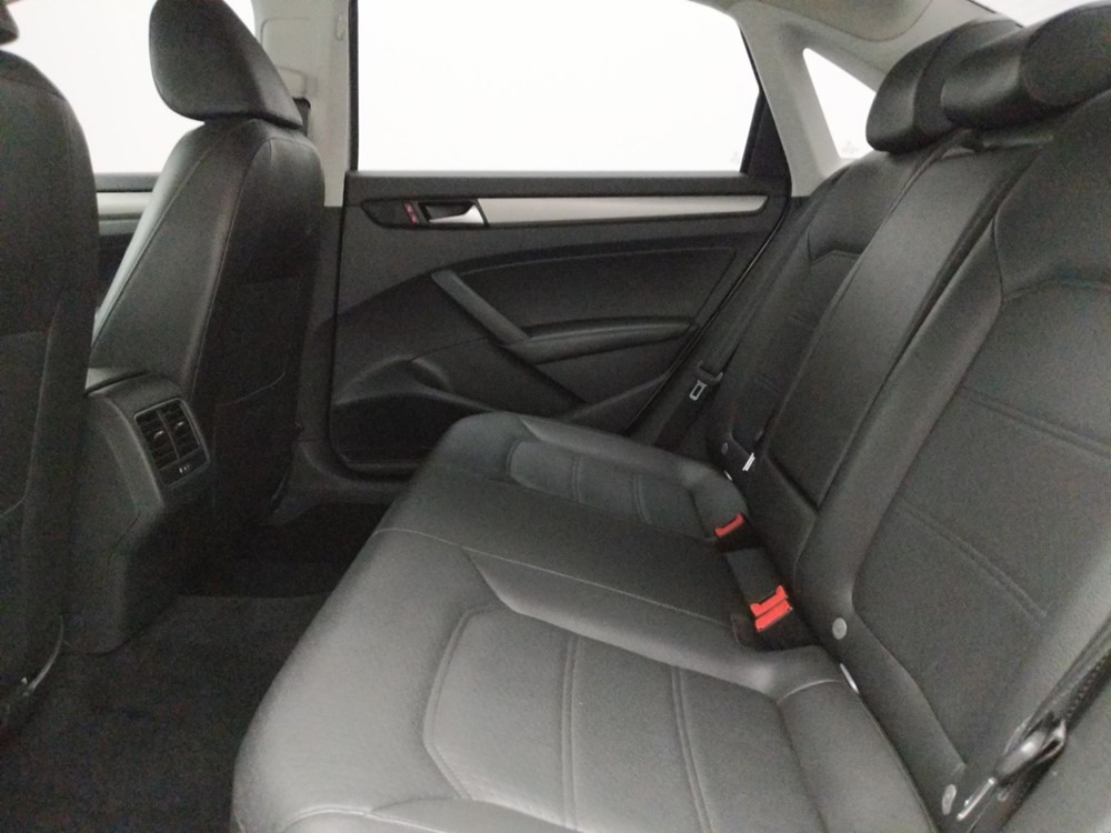 2014 Volkswagen Passat - Driver Rear Seat