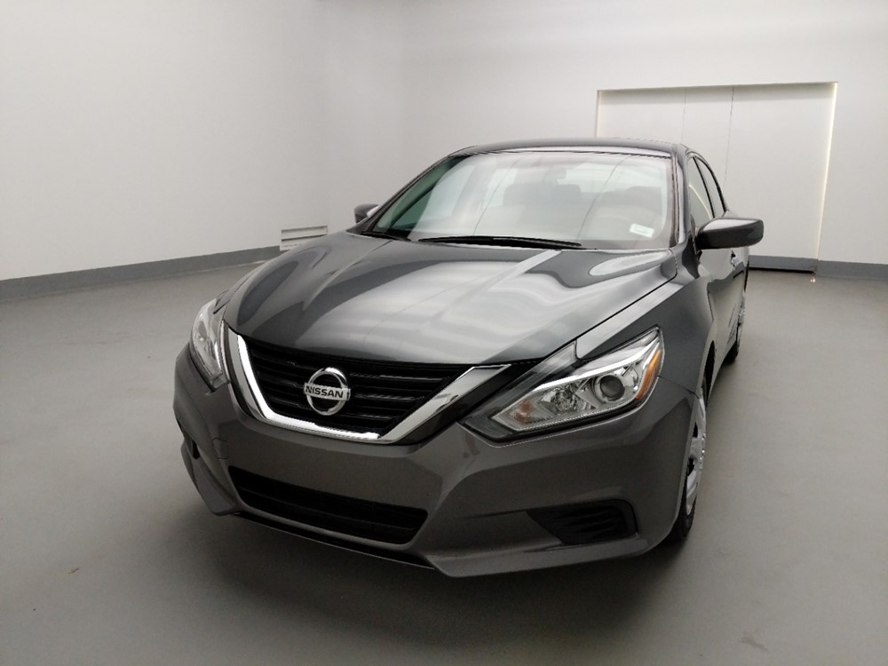 2016 Nissan Altima - Driver Front Hood