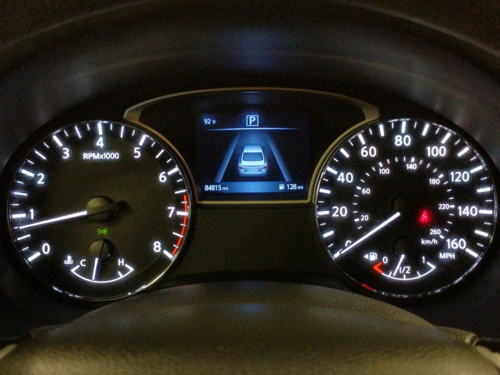 2016 Nissan Altima - Odometer Close Up